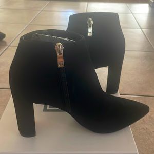 Ivanka Trump Black Suede Ankle boots Kalyn 7
